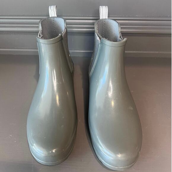 Hunter Women’s Chelsea Rain Barn Boots Moss Green Ankle Boots Size 7 Outdoors - Picture 1 of 7